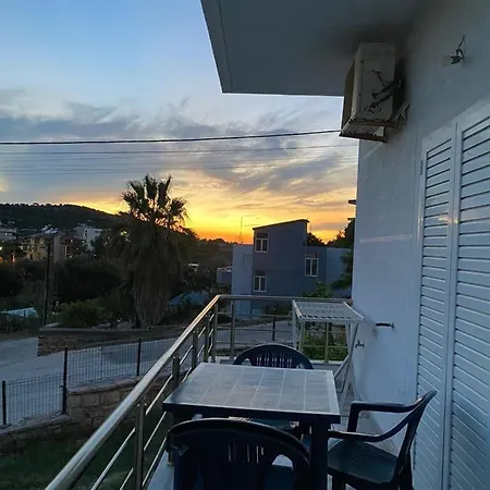 Peace Εξαμίλιο